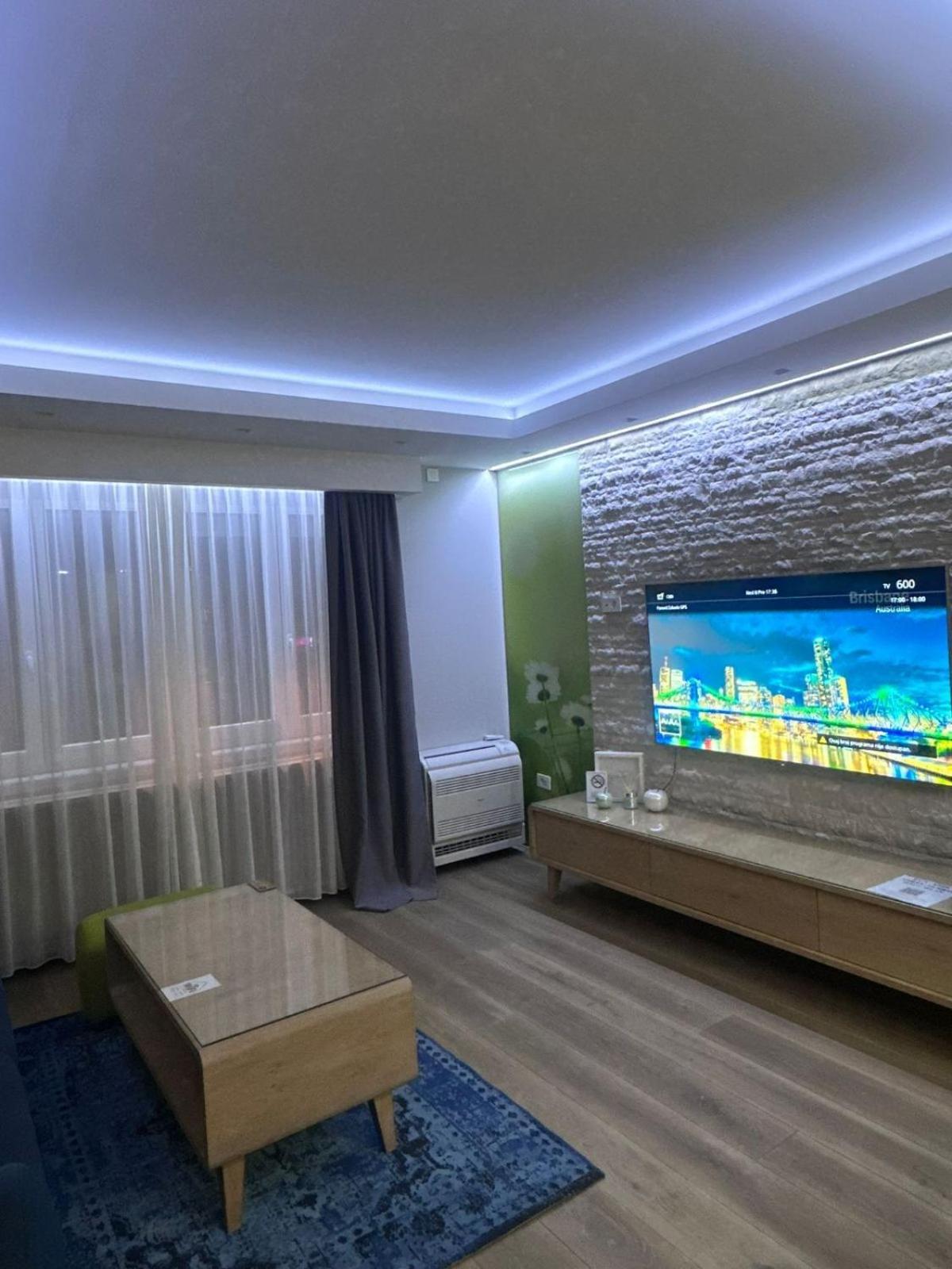City Center Apartment Sarajevo Accross Bbi Shopping Mall Exterior photo